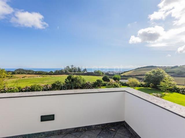 Casa venda em Açores, Fajã De Baixo
