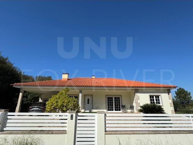 Casa venda em Bárrio, Valença