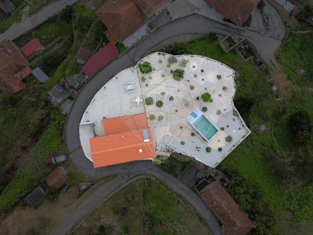 Moradia venda em Castelo De Paiva, Moimenta