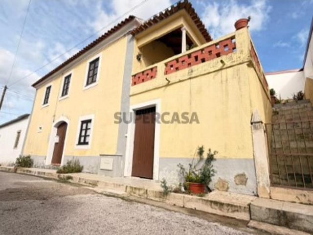 Casa venda em Rio Maior, Santarém