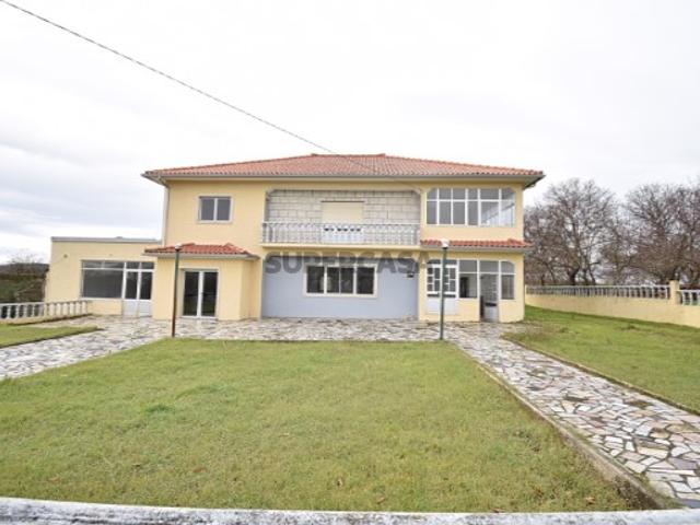 Casa venda em Argeriz, Vila Real