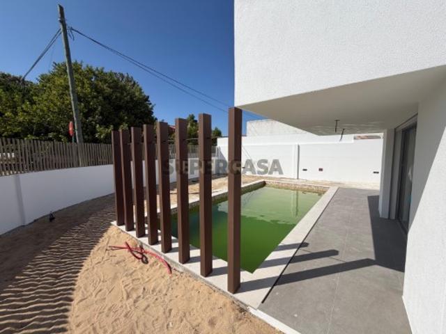 Casa venda em Azeitão (São Lourenço e São Simão), Setúbal