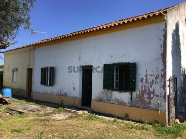 Casa venda em Ribeira de Fernando, Abrantes
