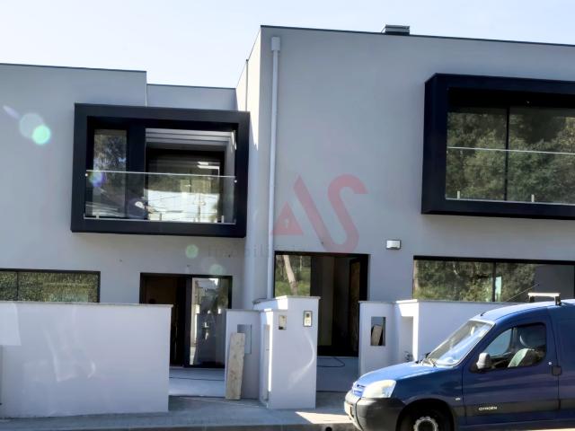 Casa venda em Santa Maria Da Feira, Aveiro