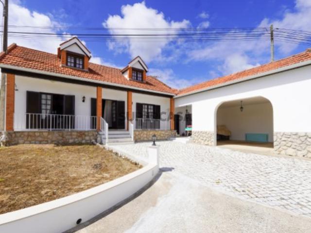 Casa venda em Alcobaça, Leiria