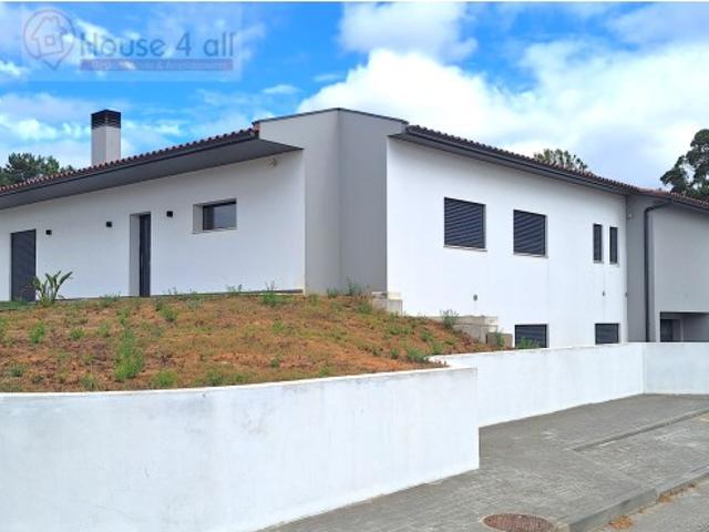 Casa venda em Bidoeira de Baixo, Leiria