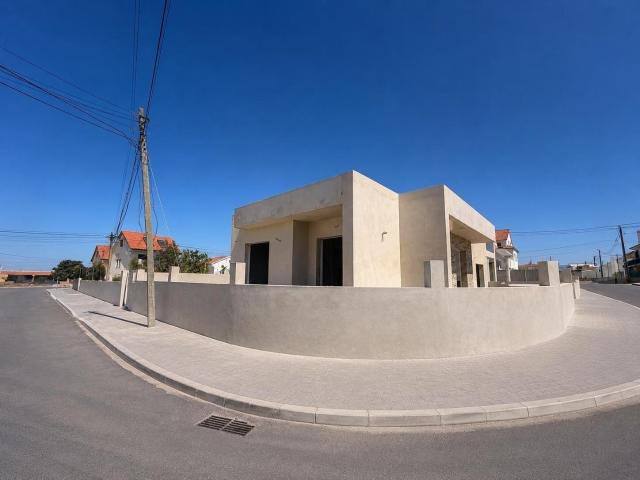 Vivenda venda em Fernão Ferro, Seixal