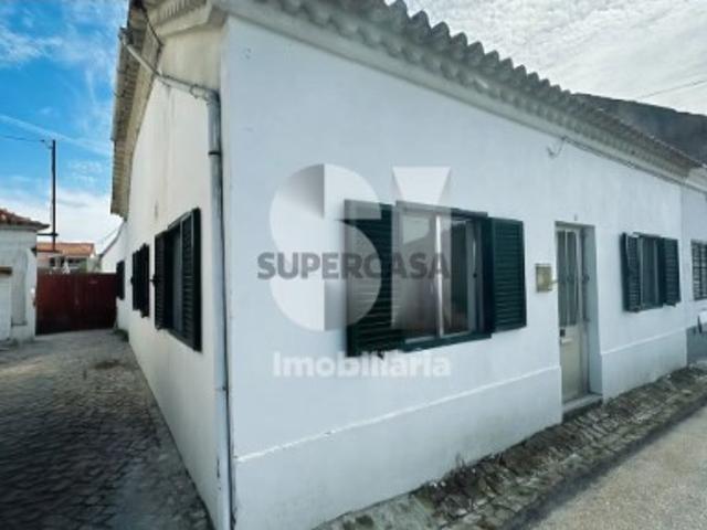 Casa venda em Marinha Grande, Leiria
