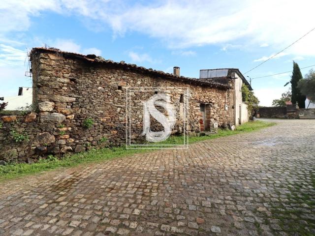 Casa venda em Mós, Bragança