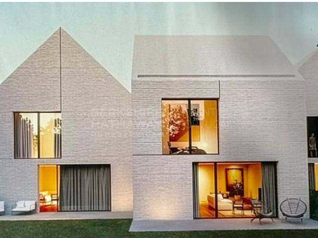 Vivenda venda em Herdade da Aroeira, Almada