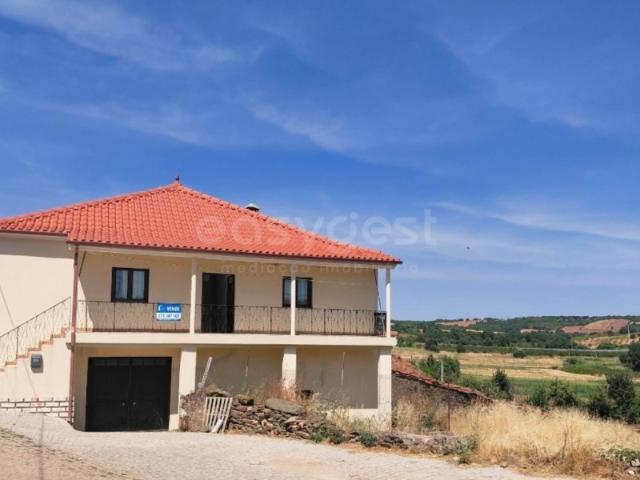 Casa venda em Miranda Do Douro, Bragança