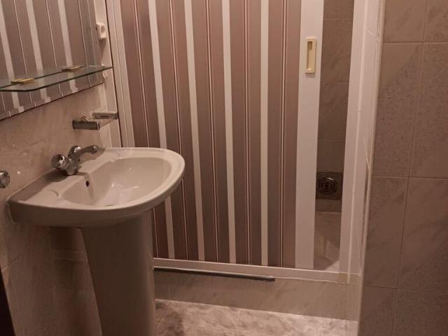 Casa alugar em Pederneira, Leiria