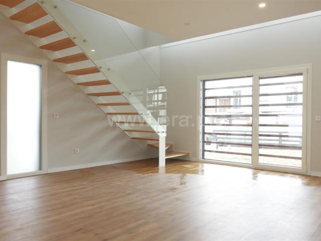 Vivenda venda em Alto das Vinhas, Castelo, Sesimbra