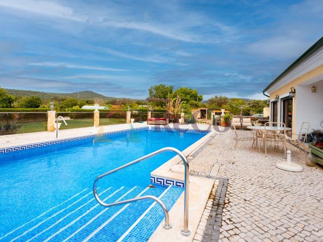 Vivenda venda em Paderne, Albufeira