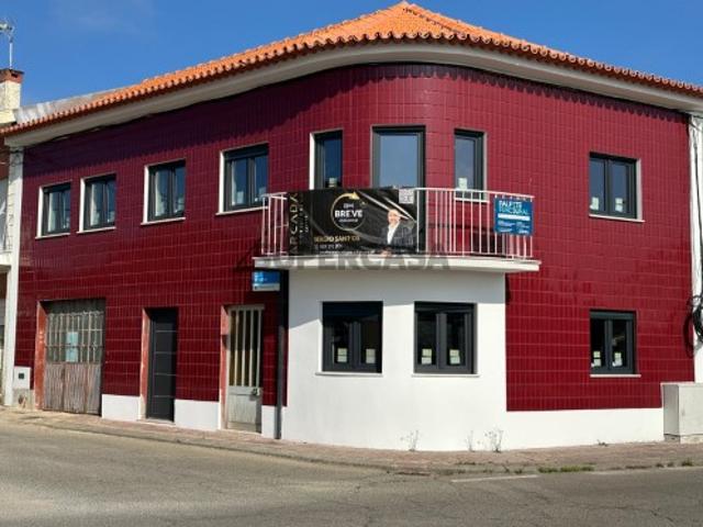 Casa venda em Oliveira Do Bairro, Aveiro