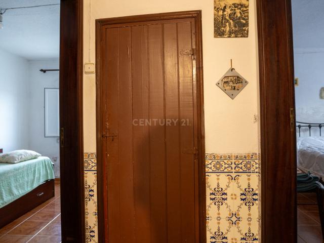 Casa venda em Nossa Senhora da Tourega e Nossa Senhora de Guadalupe, Évora