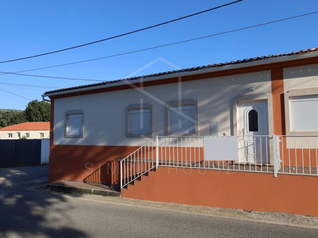 Casa venda em Alcobaça, Leiria
