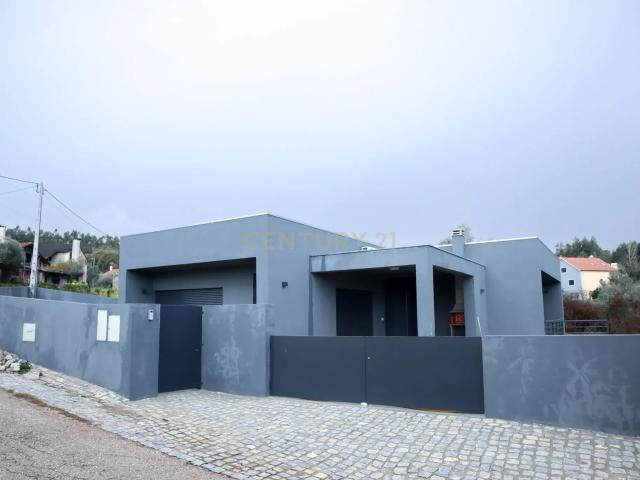 Casa venda em Alvaiázere, Leiria