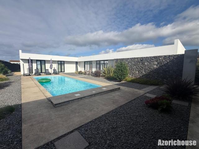 Casa venda em Açores, Ribeira Grande