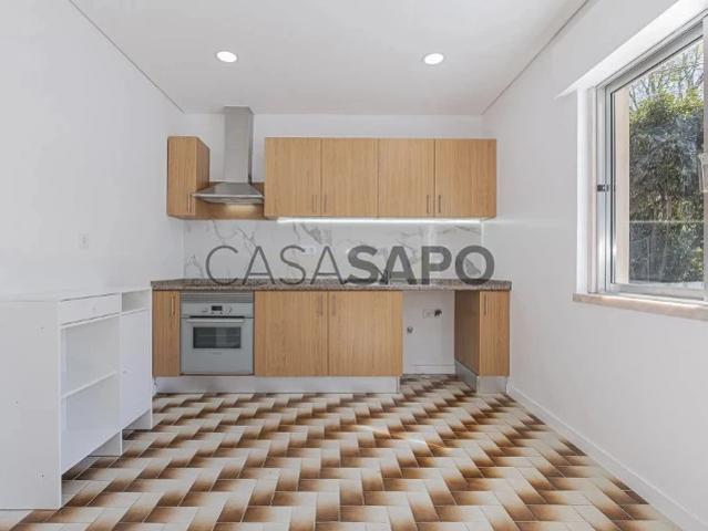 Casa alugar em Bairro dos Quatro, Odivelas
