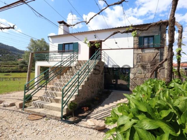 Casa alugar em Arcozelo