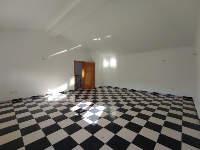 Apartamento alugar em Zona Industrial de Bustos, Oliveira do Bairro