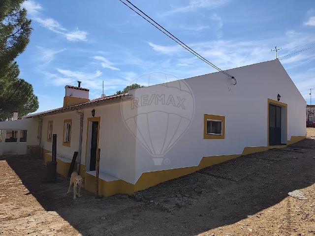 Casa alugar em Amados, Vila Viçosa