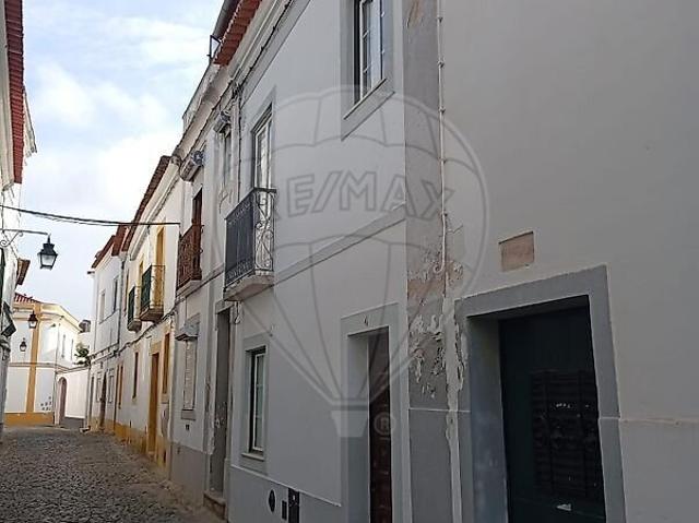 Casa alugar em Bairro das Fontanas, Évora