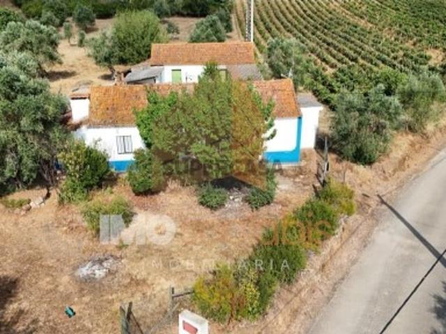 Casa venda em Rio Maior, Santarém