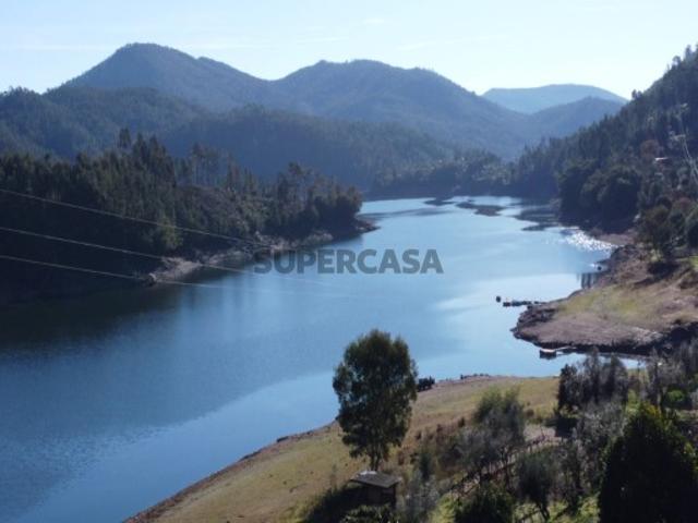 Casa venda em Figueiró Dos Vinhos, Leiria