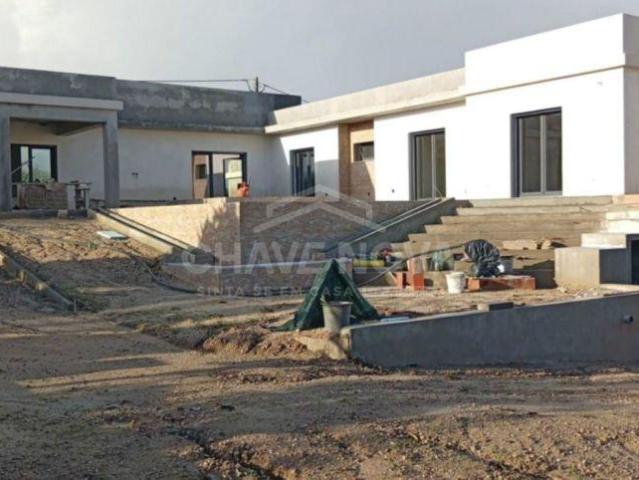 Casa venda em Alcanena, Santarém