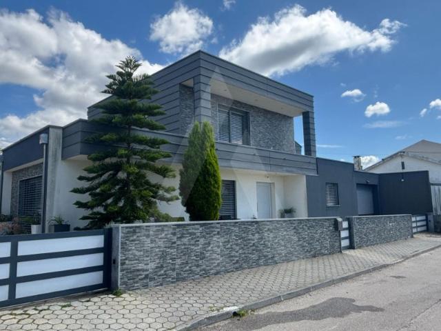 Casa venda em Albergaria-a-Velha e Valmaior, Albergaria-a-Velha