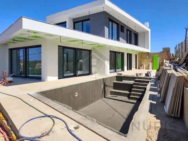 Vivenda venda em Monte Canelas, Portimão