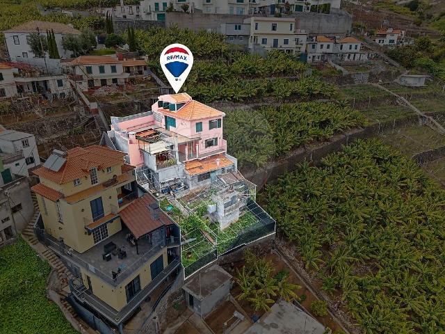 Vivenda venda em Estreito de Câmara de Lobos, Câmara De Lobos