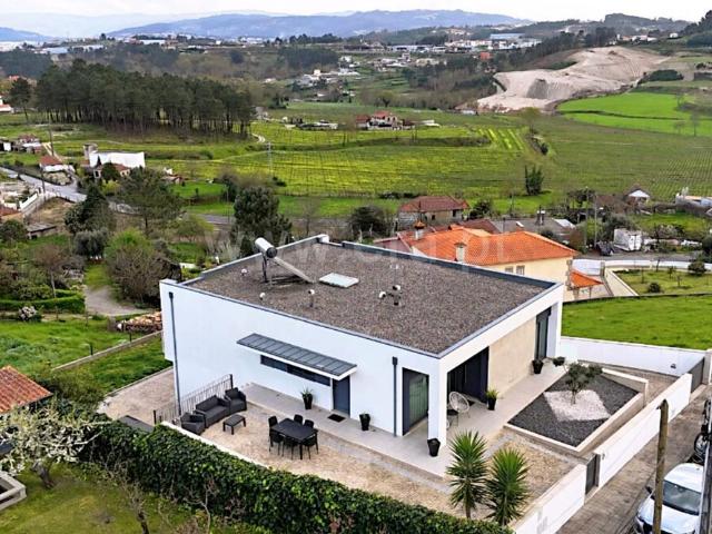 Casa venda em Marecos, Porto