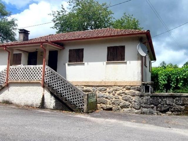 Casa venda em Parada Do Bouro, Braga