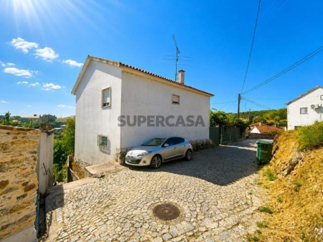 Casa venda em Castanheira De Pêra, Leiria