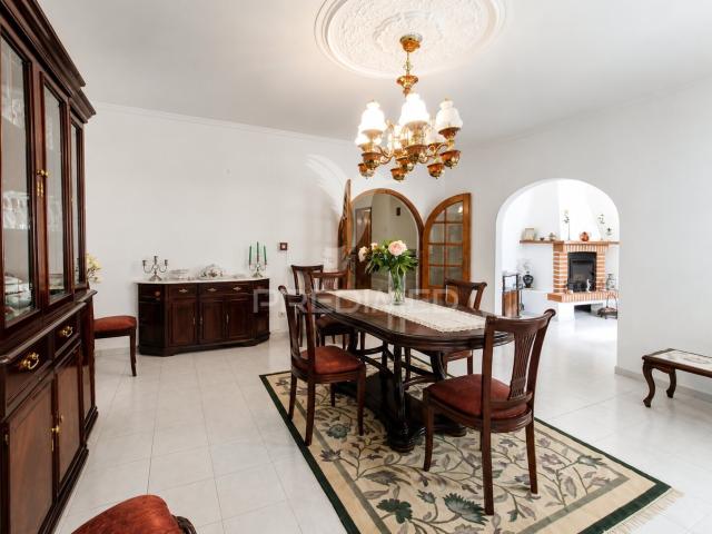 Casa venda em Urbanização Quinta das Palmeiras, Olhão