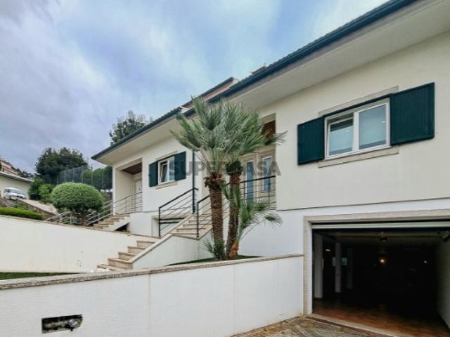 Casa venda em Oliveira De Azeméis, Outeiro