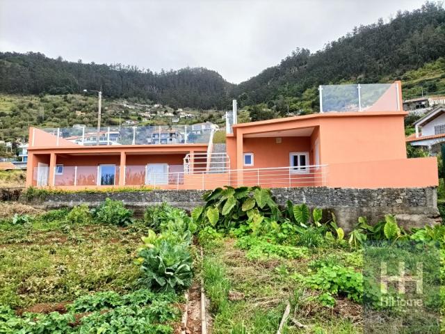 Casa venda em Arco Da Calheta, Jardim Pelado