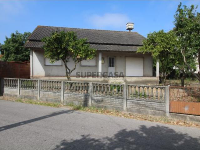 Casa venda em Casal dos Claros, Leiria