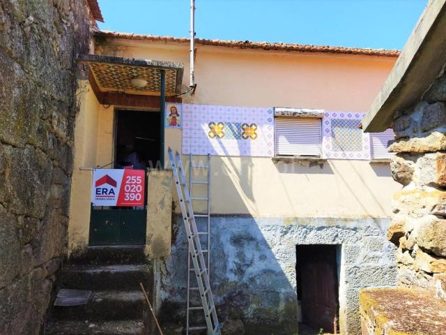 Casa venda em Resende, Viseu