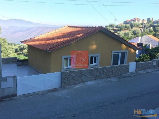 Casa venda em Aldeias, Viseu