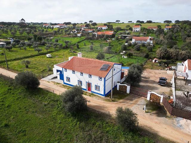 Moradia venda em Montemor-o-novo