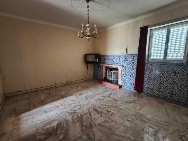 Casa venda em Coimbrã, Antanhol