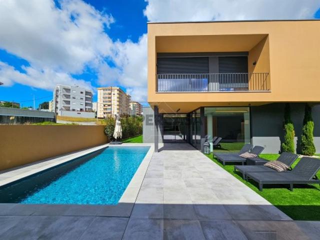 Casa venda em Santa Maria Da Feira, Aveiro