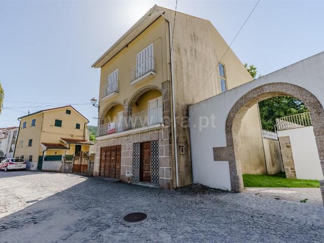 Casa venda em Sandomil, Seia