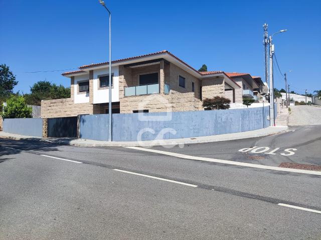Casa venda em Lousada, Porto