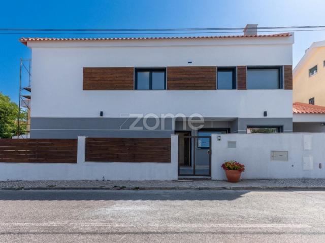 Casa venda em Mem Martins, Algueirão-Mem Martins