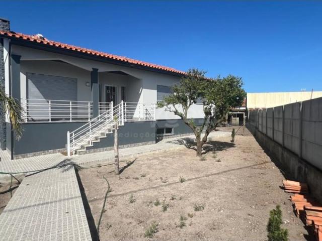 Casa alugar em Marinha Grande, Leiria